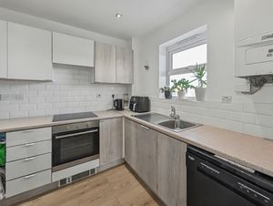 Photo 7- click for photo gallery